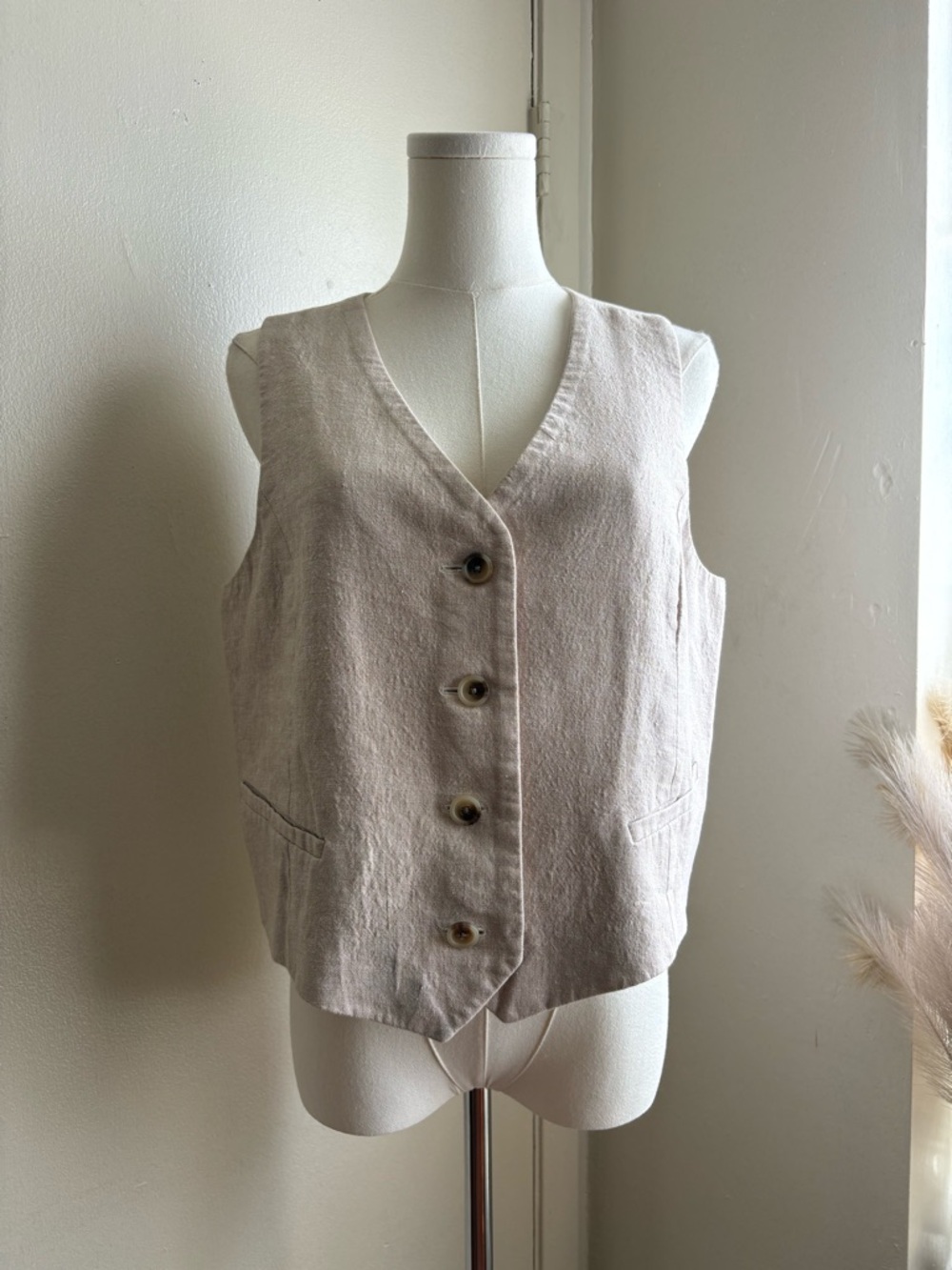 old navy beige linen blend button front vest